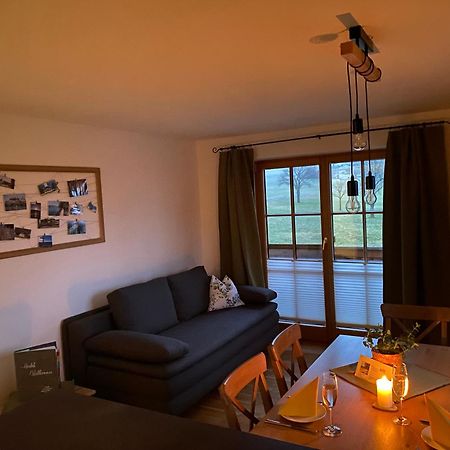 Appartement Biohof-Feichtinger à Zell am Moos Extérieur photo